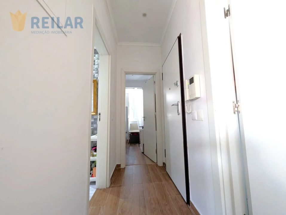 Apartamento T2 para Venda em Marvila Foto 17