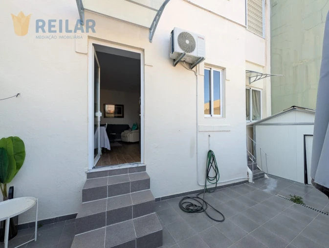 Apartamento T2 para Venda em Marvila Foto 1