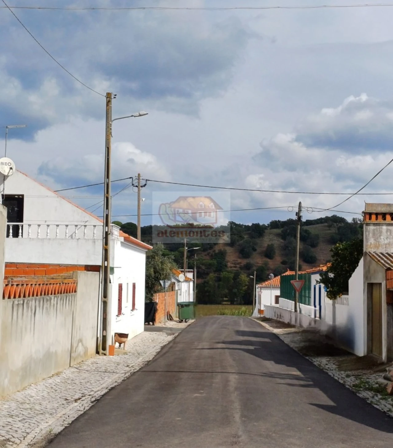 Terreno para Venda em Torrão Foto 1