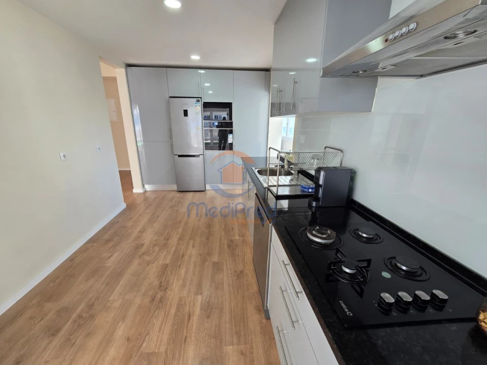 Apartamento T3 para Venda em Odivelas Foto 11