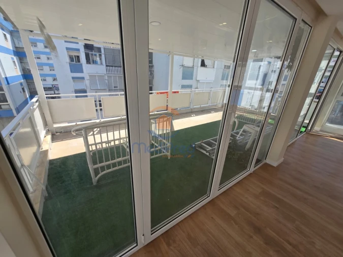 Apartamento T3 para Venda em Odivelas Foto 2