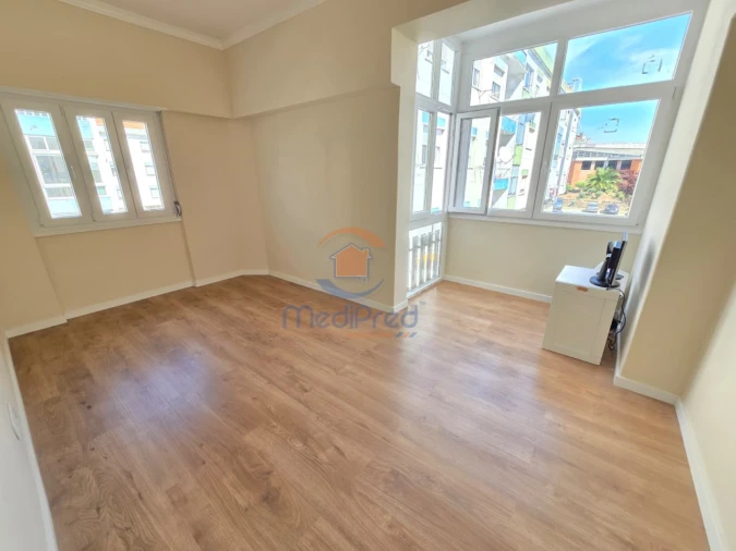 Apartamento T3 para Venda em Odivelas Foto 16