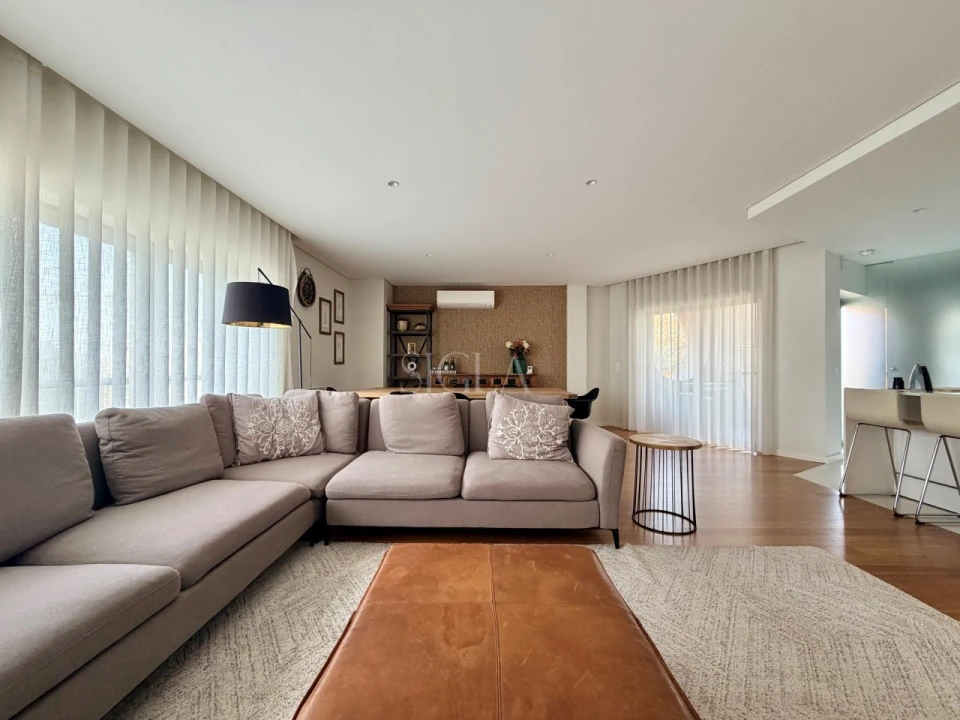 Apartamento T3 para Arrendamento em Canidelo Foto 2