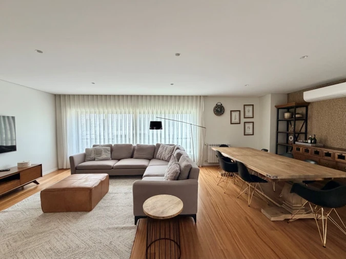 Apartamento T3 para Arrendamento em Canidelo Foto 5