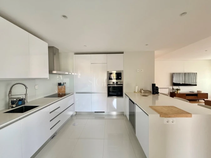 Apartamento T3 para Arrendamento em Canidelo Foto 9