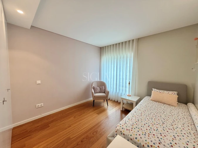 Apartamento T3 para Arrendamento em Canidelo Foto 17