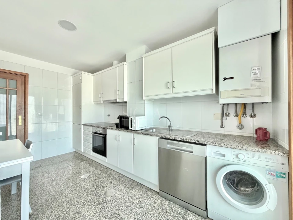 Apartamento T2 para Arrendamento em Canidelo Foto 11