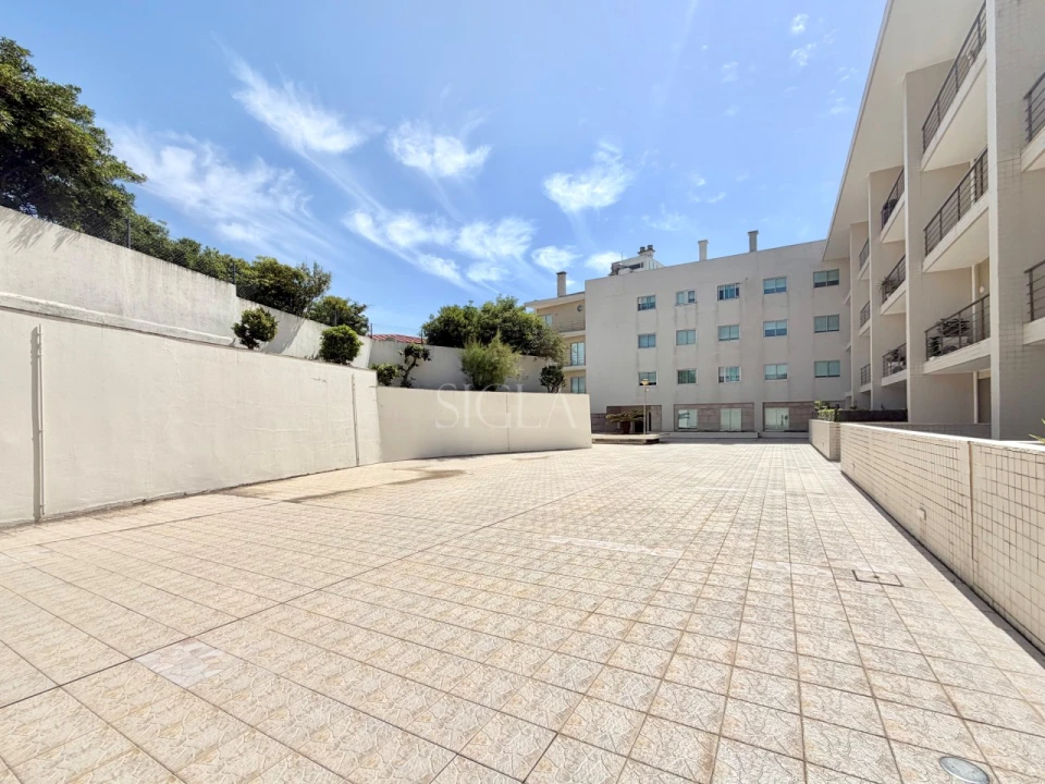 Apartamento T2 para Arrendamento em Canidelo Foto 26