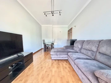 Apartamento T2 para Arrendamento em Canidelo