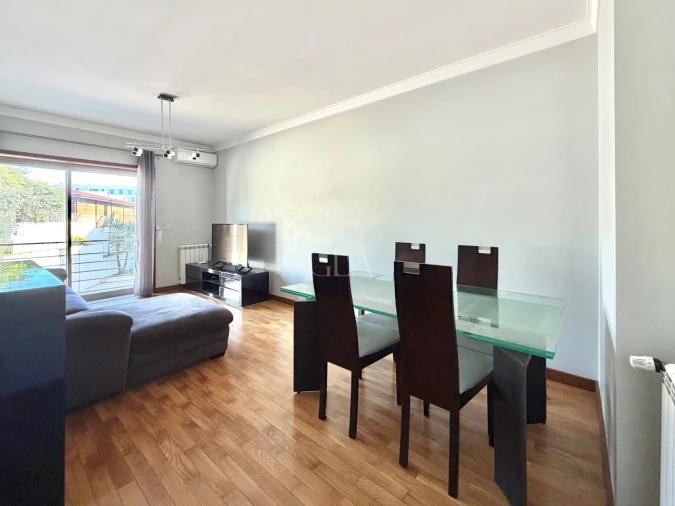 Apartamento T2 para Arrendamento em Canidelo Foto 2