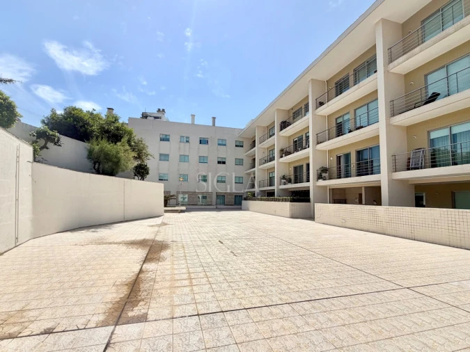 Apartamento T2 para Arrendamento em Canidelo Foto 25
