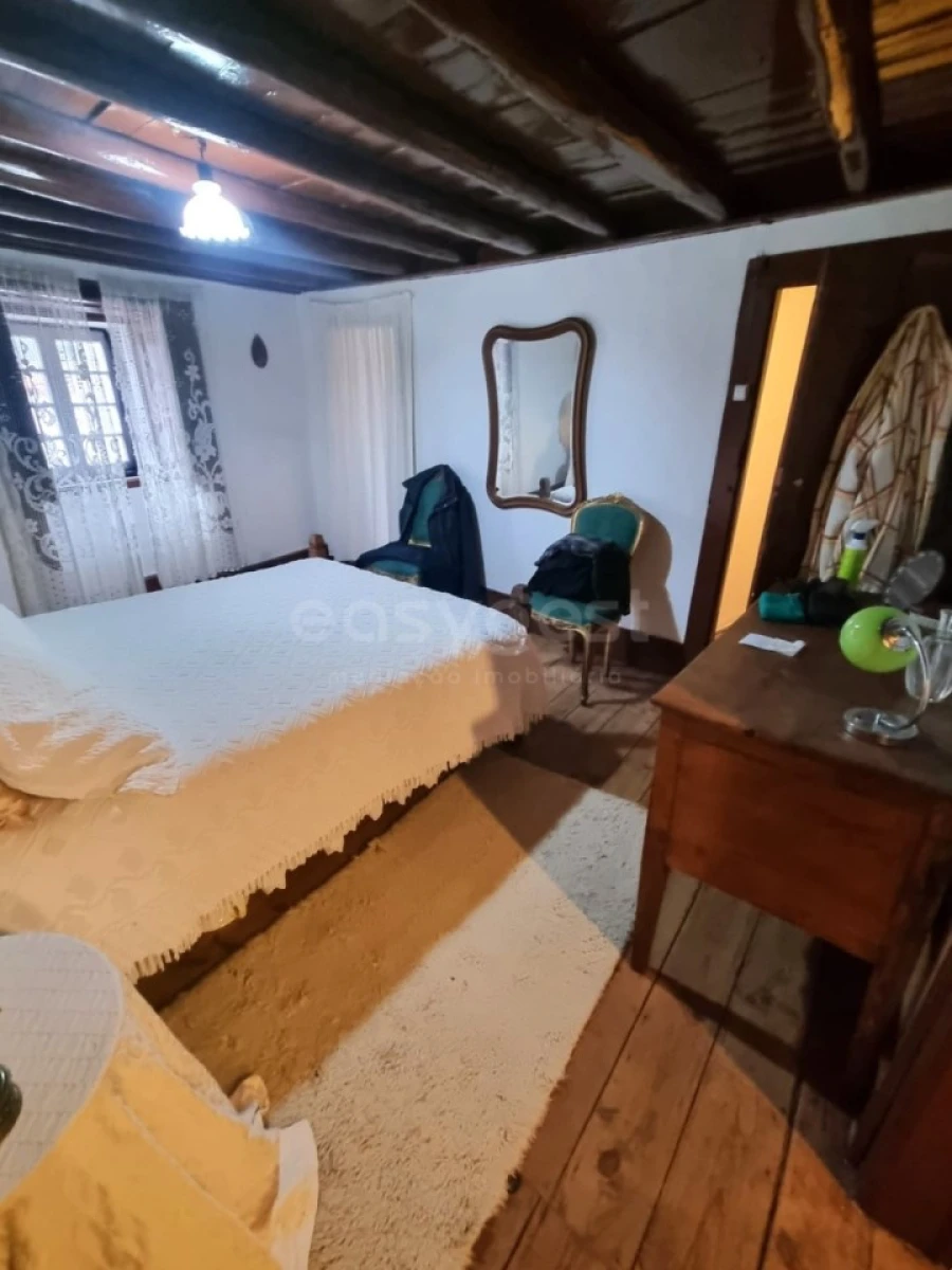 Moradia T4 para Venda em Rosmaninhal Foto 17