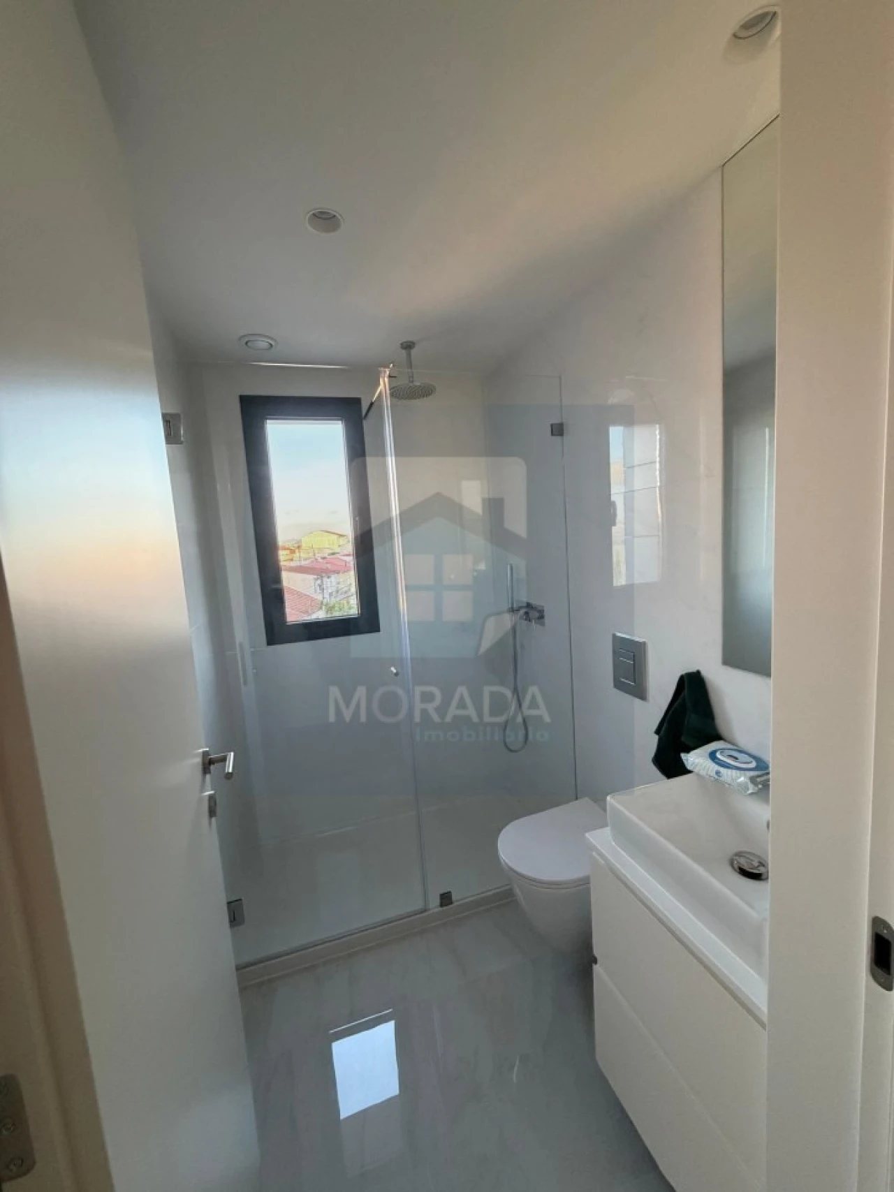 Apartamento T2 para Venda em Oliveira do Douro Foto 11