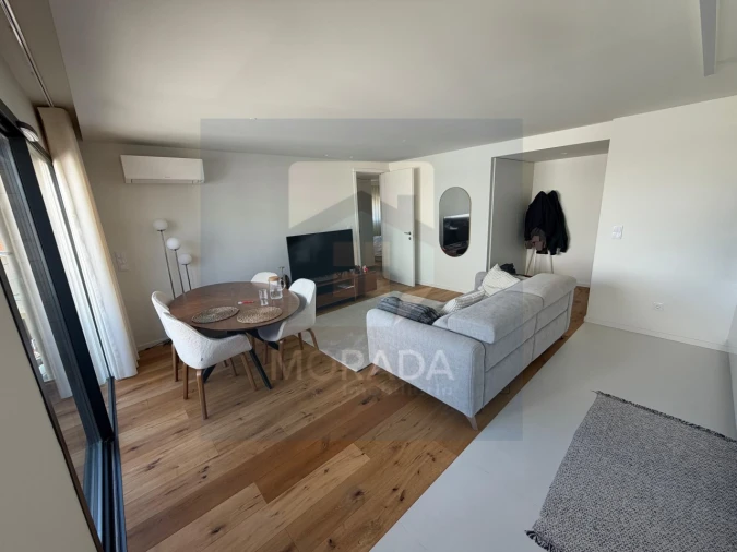 Apartamento T2 para Venda em Oliveira do Douro Foto 3