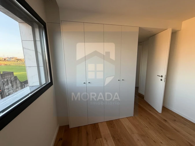 Apartamento T2 para Venda em Oliveira do Douro Foto 8