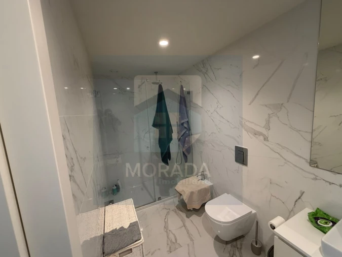 Apartamento T2 para Venda em Oliveira do Douro Foto 10