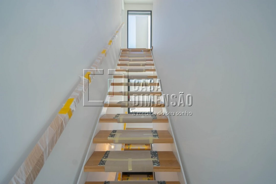 Moradia T3 para Venda em Barcarena Foto 26