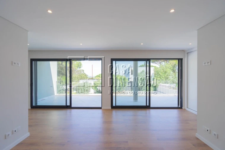 Moradia T3 para Venda em Barcarena Foto 38