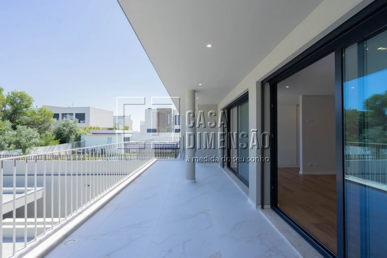 Moradia T3 para Venda em Barcarena Foto 51