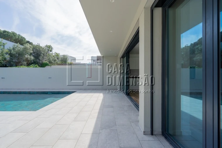 Moradia T3 para Venda em Barcarena Foto 91