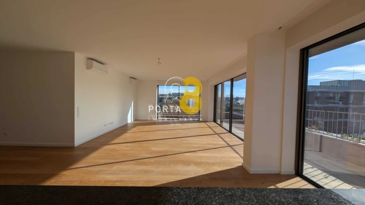 Apartamento T4 para Venda em Matosinhos e Leça da Palmeira Foto 6