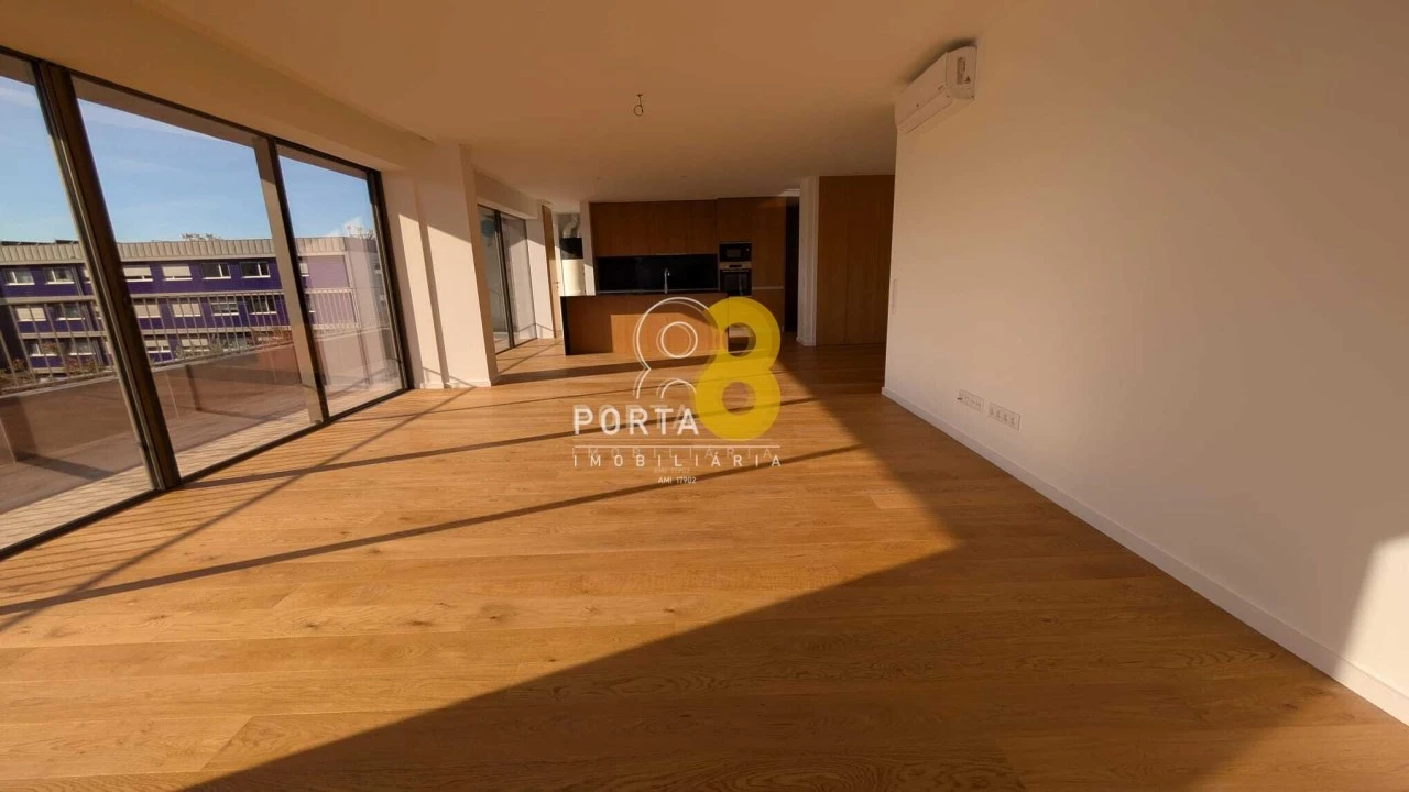 Apartamento T4 para Venda em Matosinhos e Leça da Palmeira Foto 12
