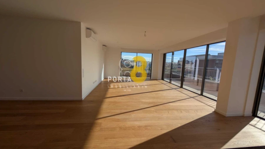 Apartamento T4 para Venda em Matosinhos e Leça da Palmeira Foto 4