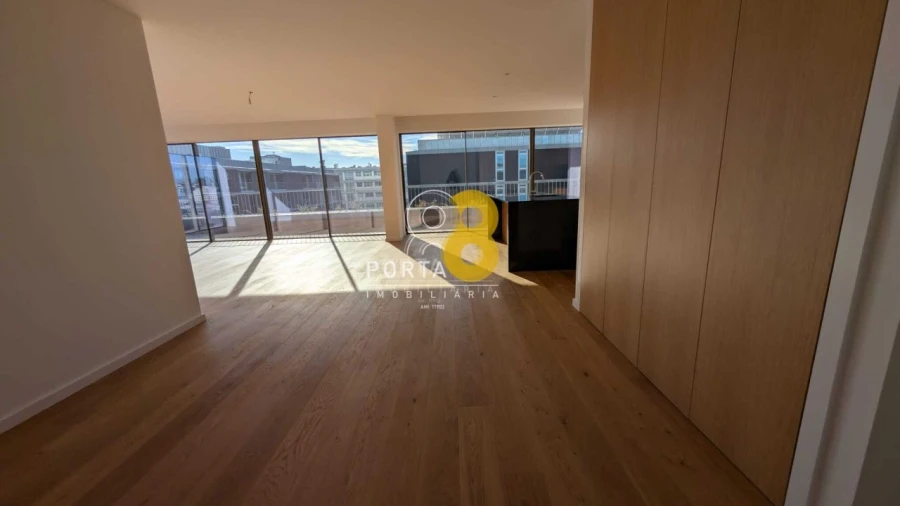 Apartamento T4 para Venda em Matosinhos e Leça da Palmeira Foto 9