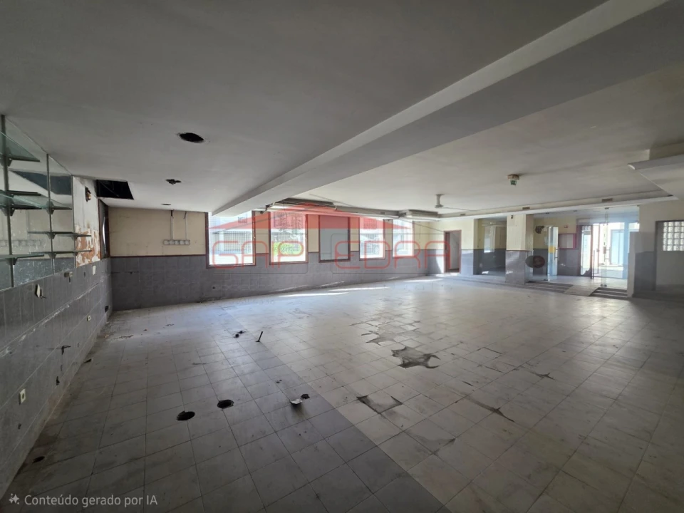 Loja para Venda em Campanhã Foto 10