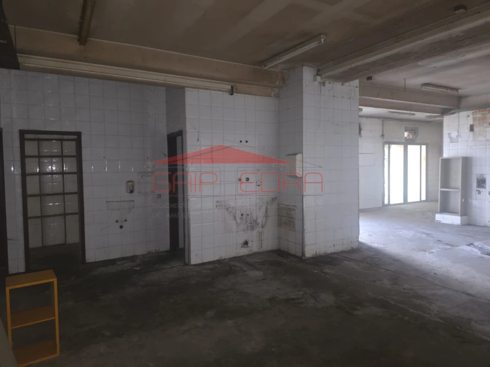 Loja para Venda em Campanhã Foto 15