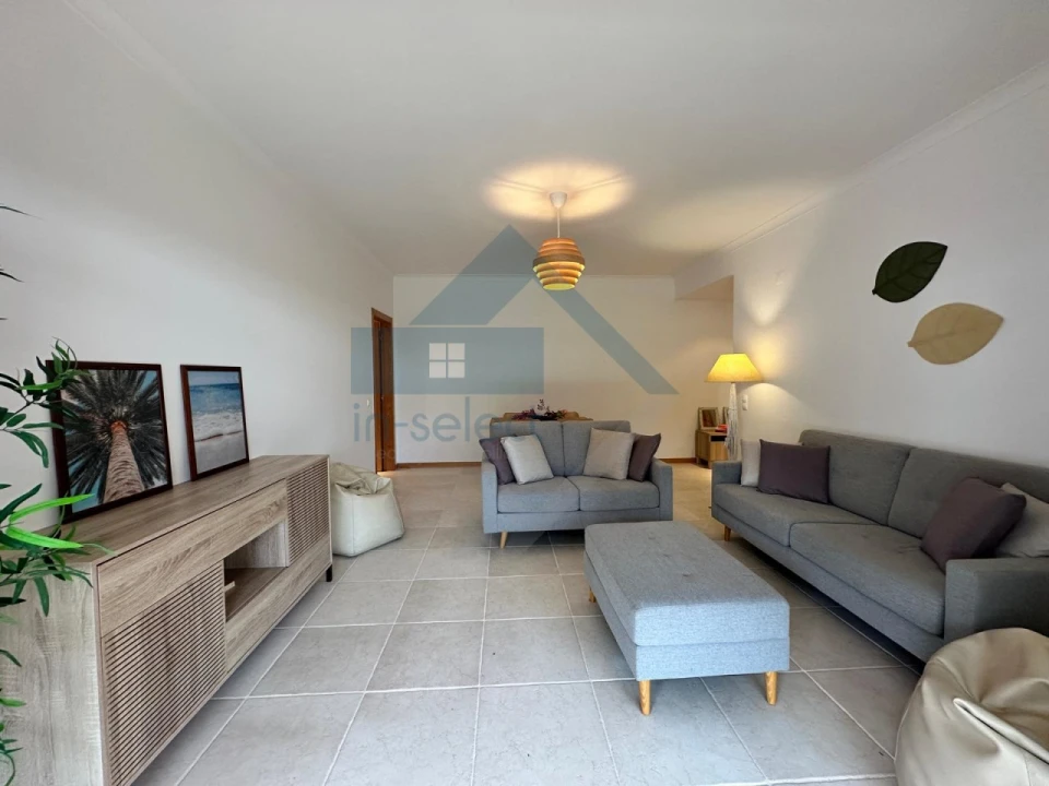 Apartamento T2 para Venda em Quarteira Foto 26