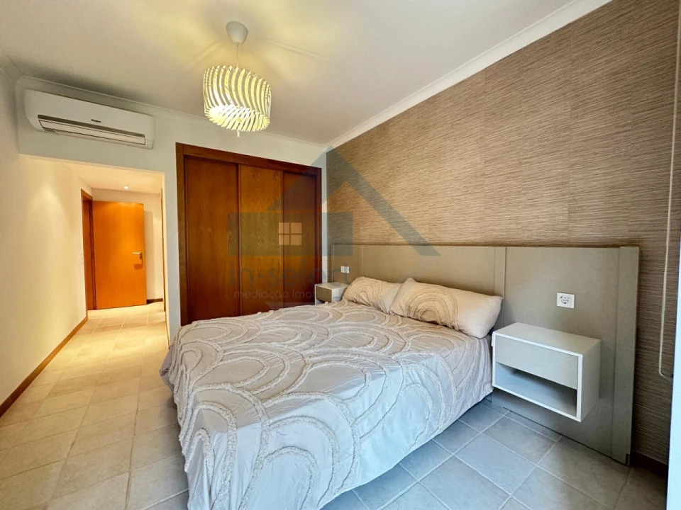 Apartamento T2 para Venda em Quarteira Foto 27