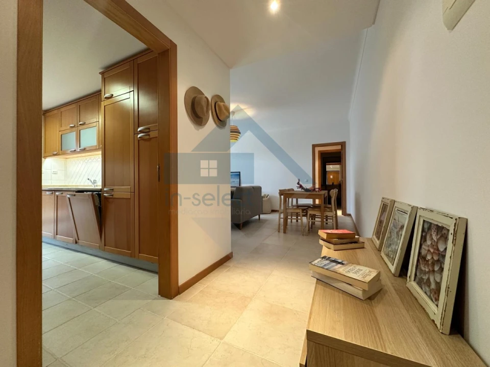 Apartamento T2 para Venda em Quarteira Foto 30