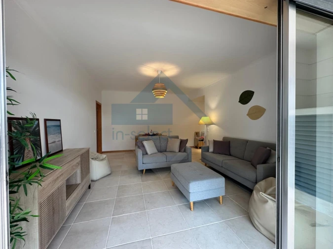 Apartamento T2 para Venda em Quarteira Foto 13