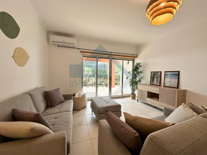 Apartamento T2 para Venda em Quarteira Foto 17