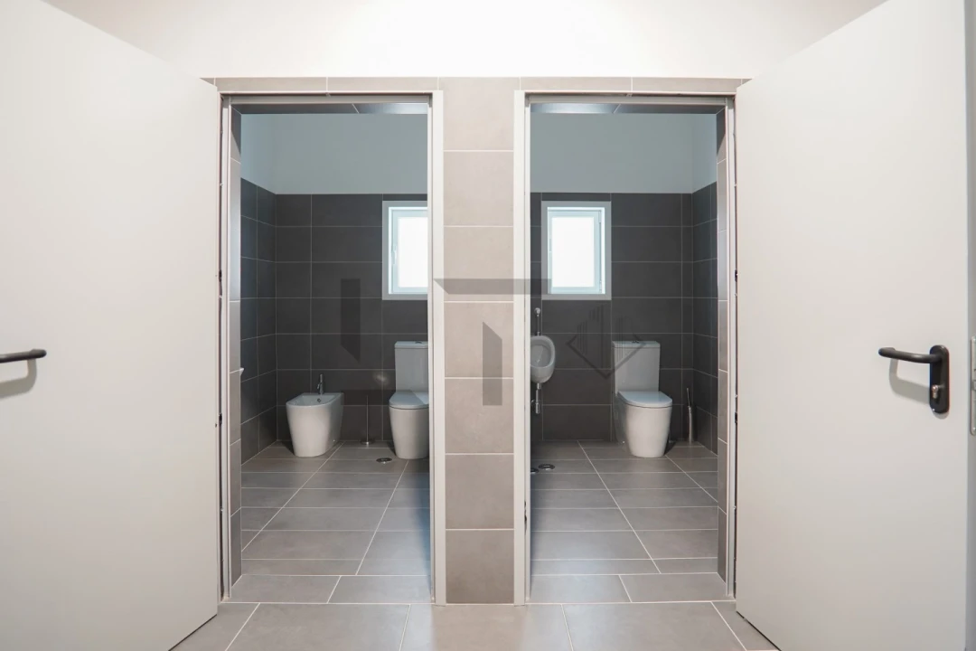 Prédio para Arrendamento em Alfragide Foto 42