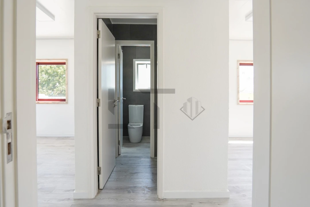 Prédio para Arrendamento em Alfragide Foto 70