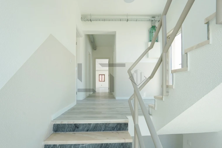 Prédio para Arrendamento em Alfragide Foto 7