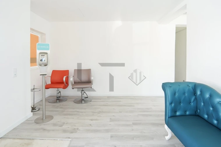 Prédio para Arrendamento em Alfragide Foto 55