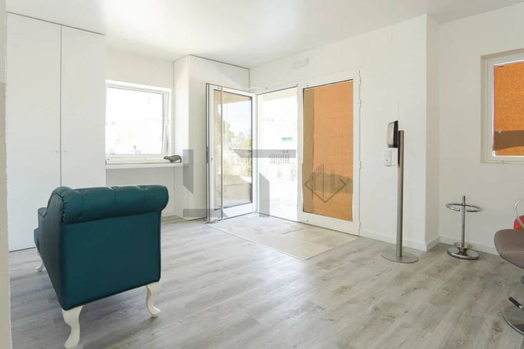 Prédio para Arrendamento em Alfragide Foto 57