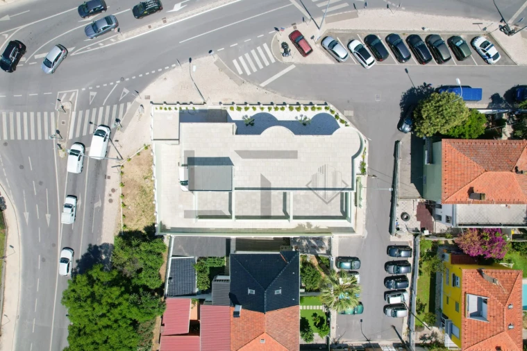 Prédio para Arrendamento em Alfragide Foto 92