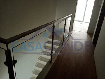 Moradia T4 para Venda em Fernao Ferro