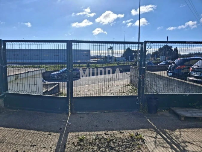 Armazém para Venda em Touguinha e Touguinhó Foto 6