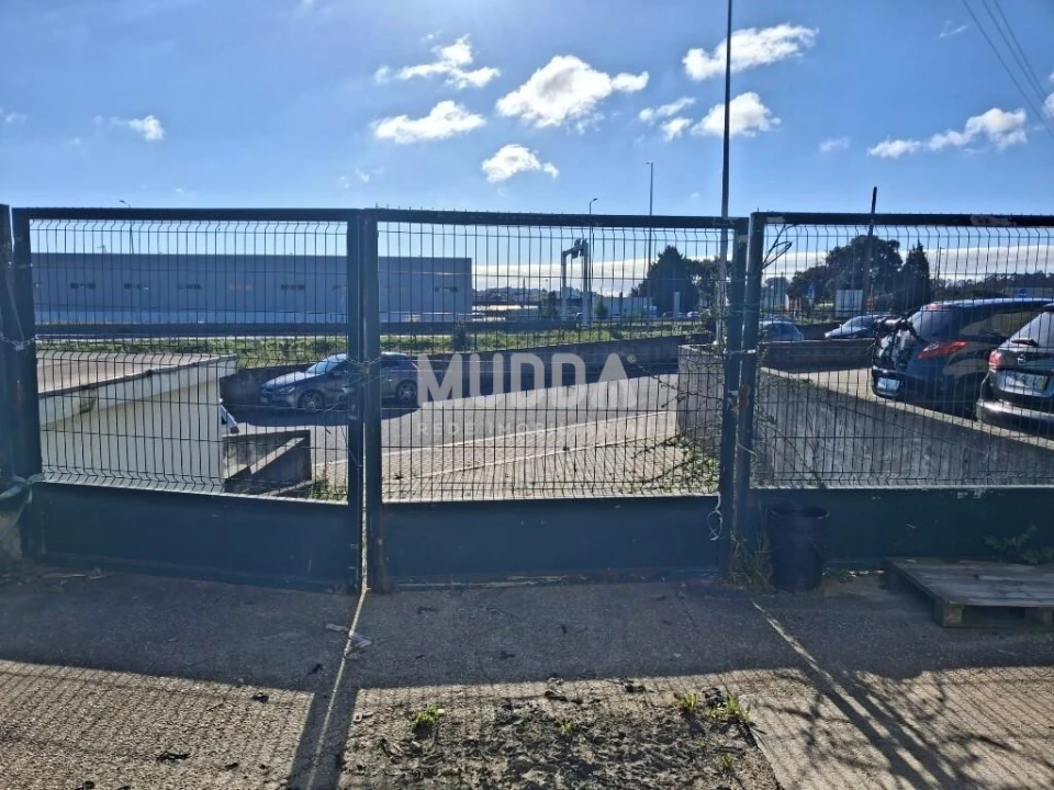 Armazém para Arrendamento em Touguinha e Touguinhó Foto 16