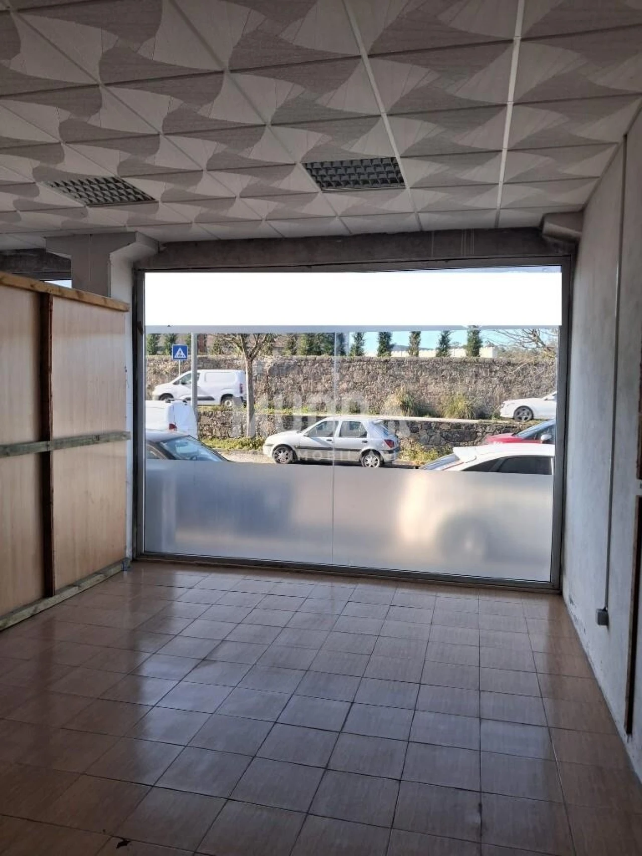 Armazém para Arrendamento em Touguinha e Touguinhó Foto 5