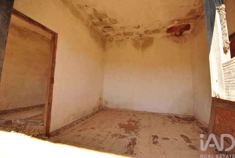 Moradia T2 para Venda em Paderne Foto 24