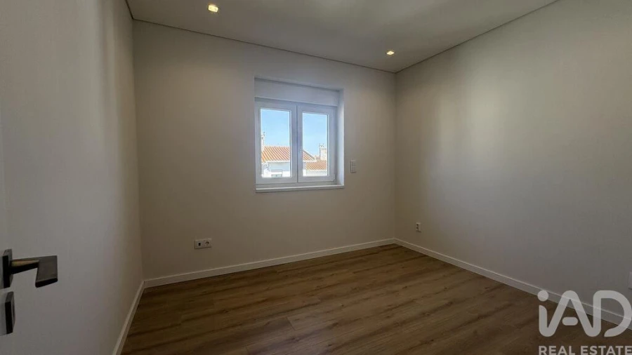 Apartamento T3 para Venda em Tavarede Foto 10