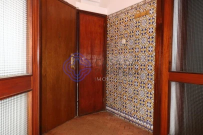 Apartamento T3 para Venda em Lordelo do Ouro e Massarelos
