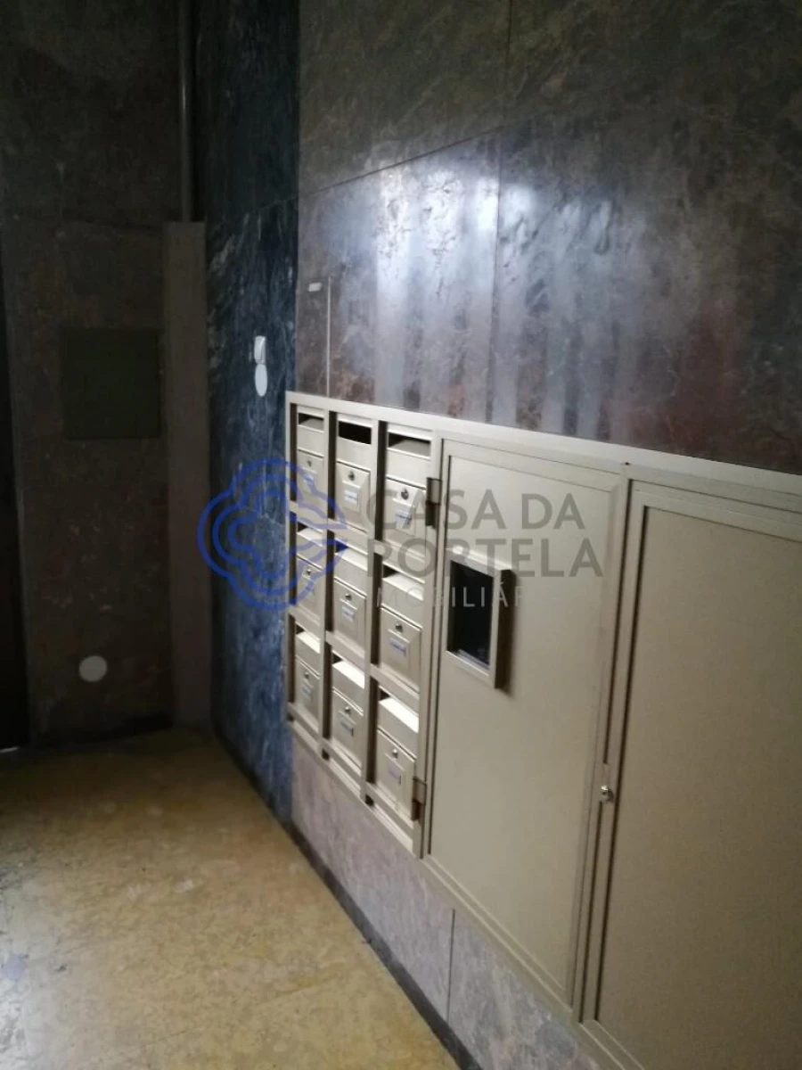 Apartamento T3 para Venda em Lordelo do Ouro e Massarelos Foto 3