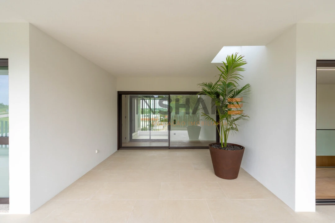 Moradia T4 para Venda em Lagos (São Sebastião e Santa Maria) Foto 35